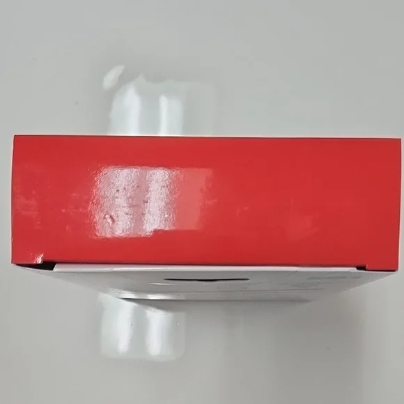 White Hand & Foot Care Spa Bundle - Picture 4 of 5